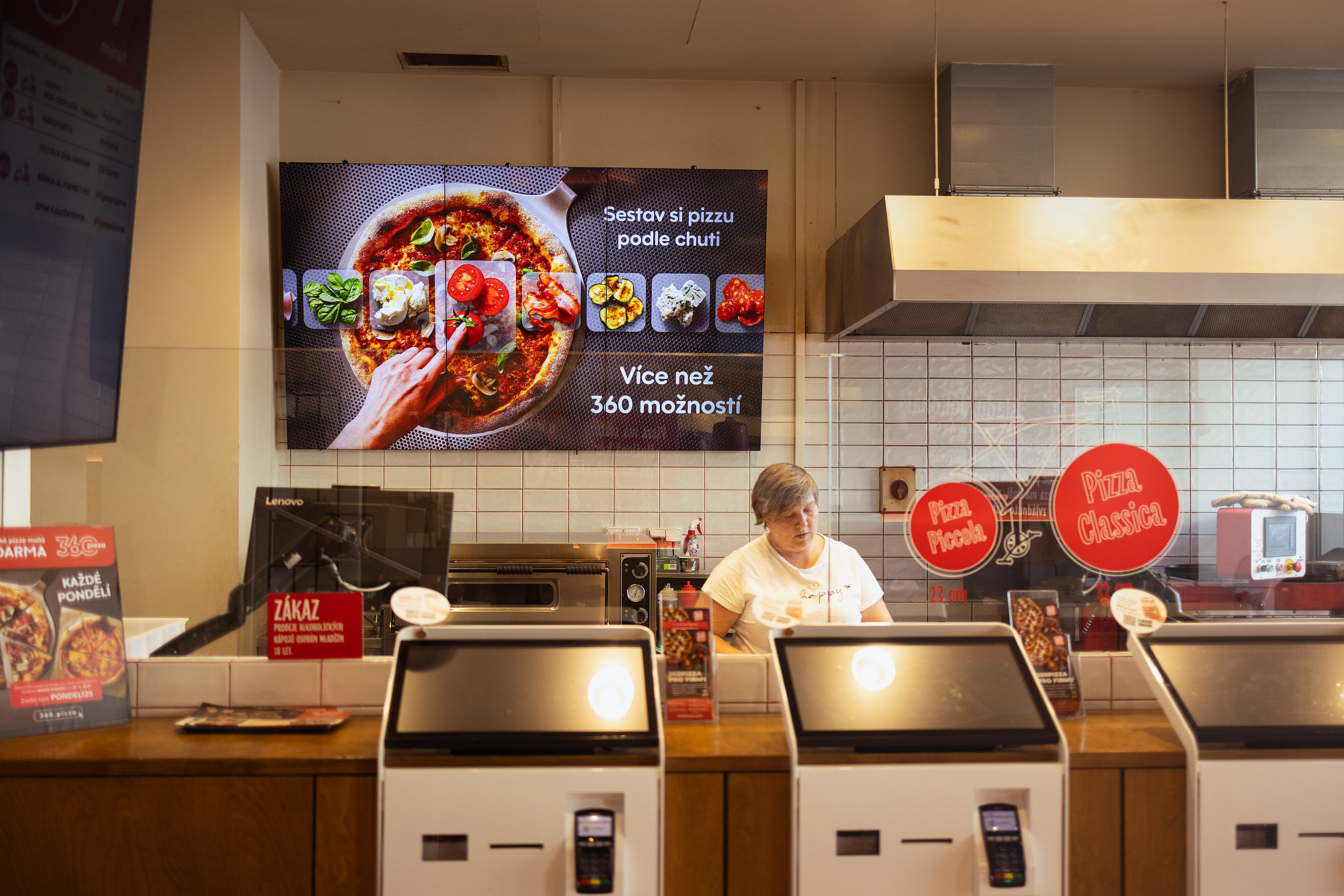 Pizza 360 graphic design idea making print online agency