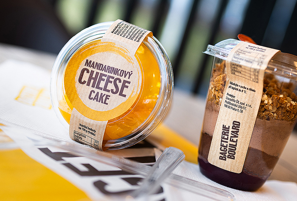 Verpakkingsontwerp voor desserts bij Bageterie Boulevard